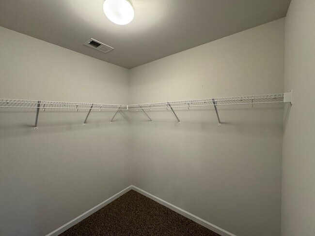 Building Photo - South AVL - Beautiful, Spacious, Versatile...