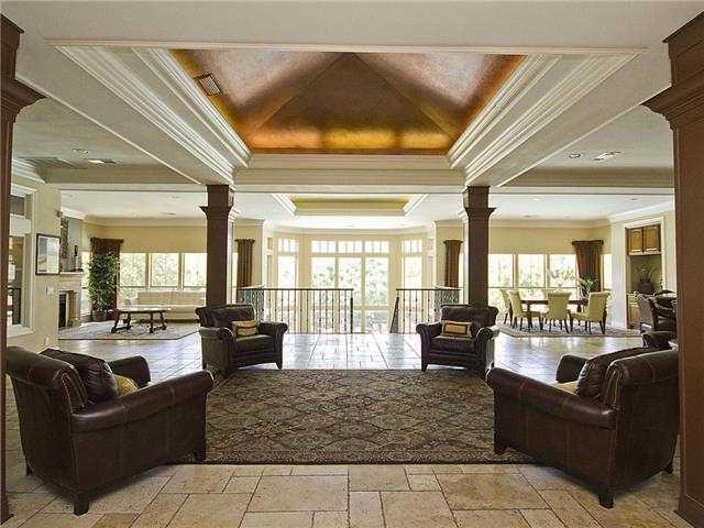 Building Photo - 6000-22 Shepherd Mountain Cove