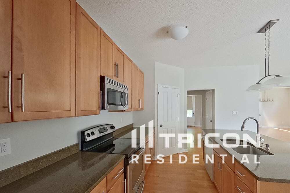 Building Photo - 3441 Mackey Wherry St