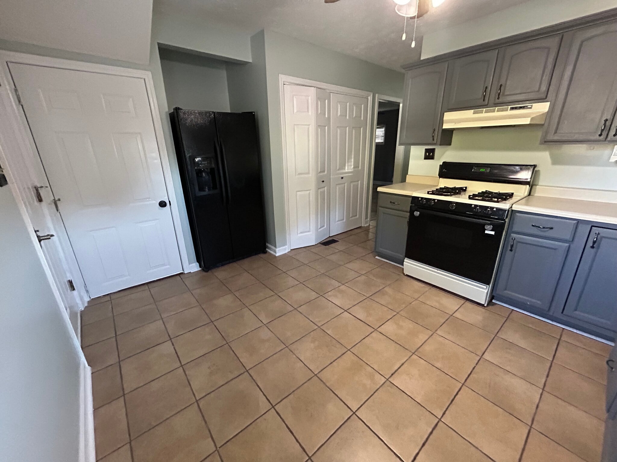 Building Photo - 506 Chestnut St