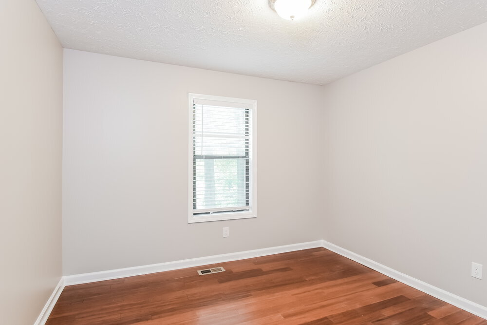 Building Photo - 170 Hyde Park Ct