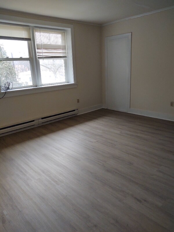 Building Photo - 31 Wing Ave