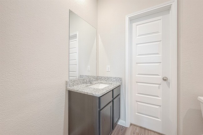 Building Photo - 4923 Luke Matthew Dr