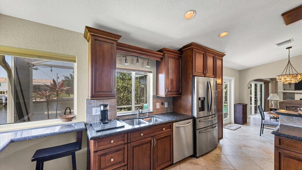 Building Photo - 945 Santa Brigida Ct