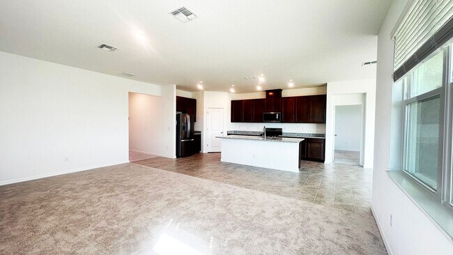 Building Photo - Savanna - Lakewood Ranch 4 Bedroom Annual ...