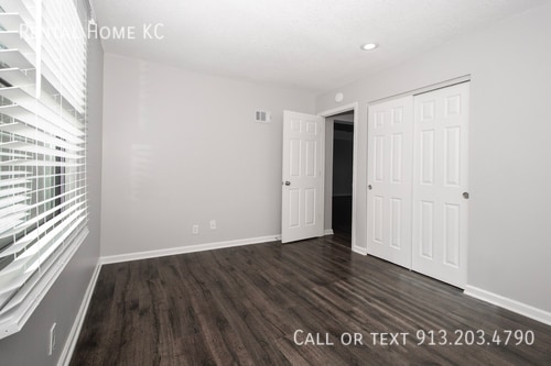 Building Photo - 10186 Haskins-