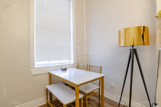 Building Photo - 163 State St