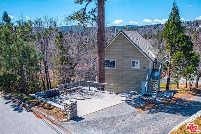 Building Photo - 28665 Zion Dr