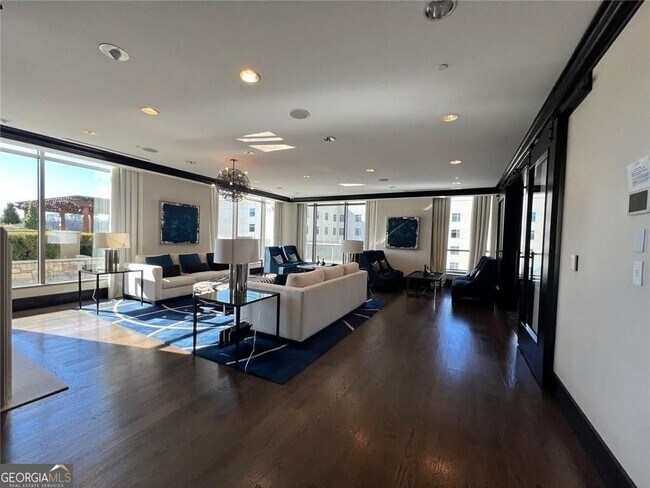 Building Photo - 270 17th St NW