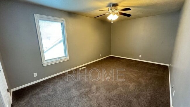 Building Photo - 204 E 735 S