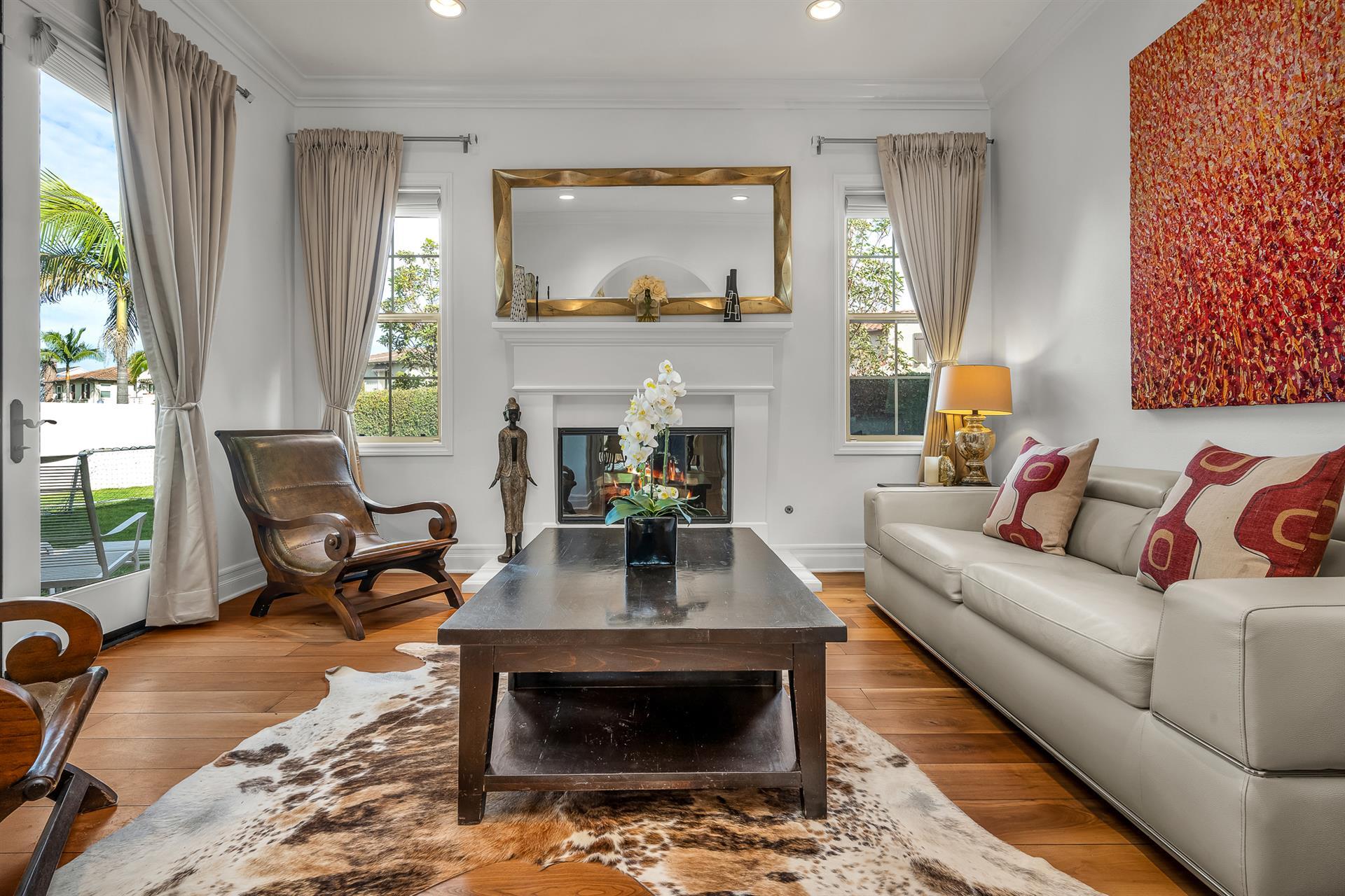 Building Photo - 8001 Ocean Bluff Dr