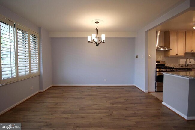 Building Photo - 4501 Arlington Blvd
