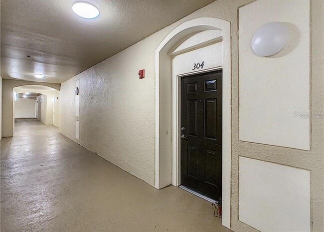 Building Photo - 6434 Cava Alta Dr