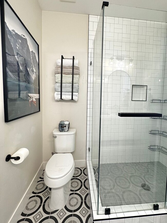 Building Photo - 1788 W 32nd Ave