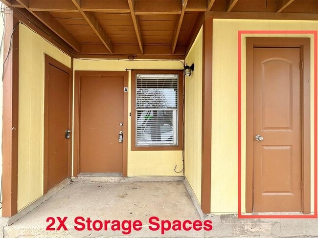 Building Photo - 2300 Cedrick Cove