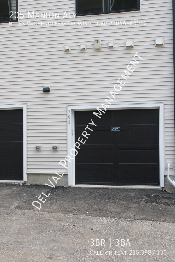 Building Photo - 205 Manion Aly