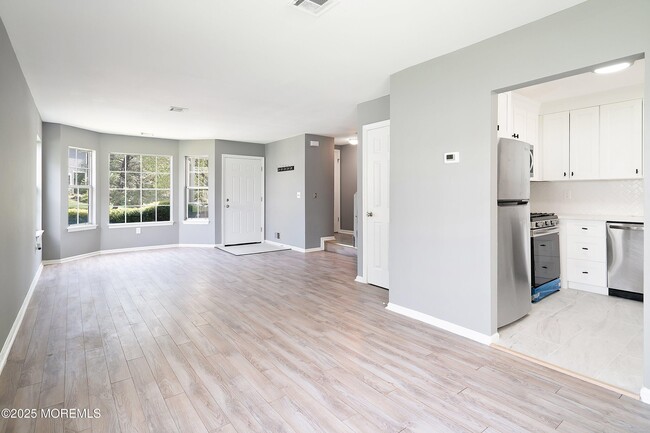 Building Photo - 17 Mainbraid Ct