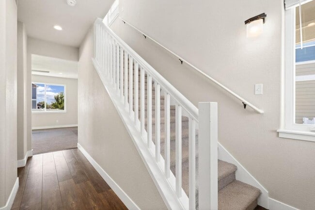 Building Photo - 3308 San Carlo Ave