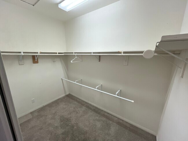 Building Photo - 78270 Calico Glen Dr