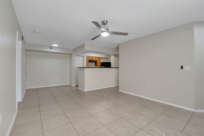 Building Photo - 3028 Parkway Blvd