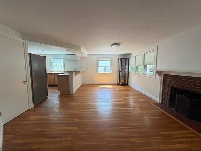 Building Photo - 722 VFW Parkway
