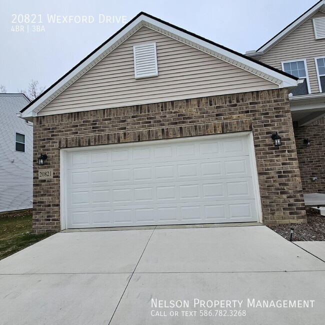 Building Photo - 20821 Wexford Dr