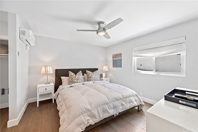 Building Photo - 259 Avenida Granada