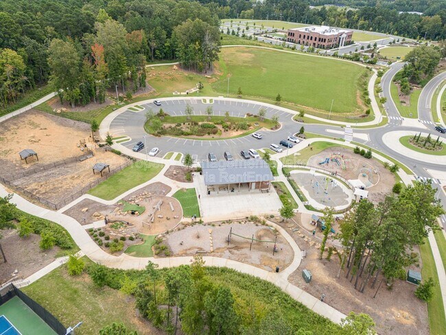 Building Photo - 45 Millennium Dr