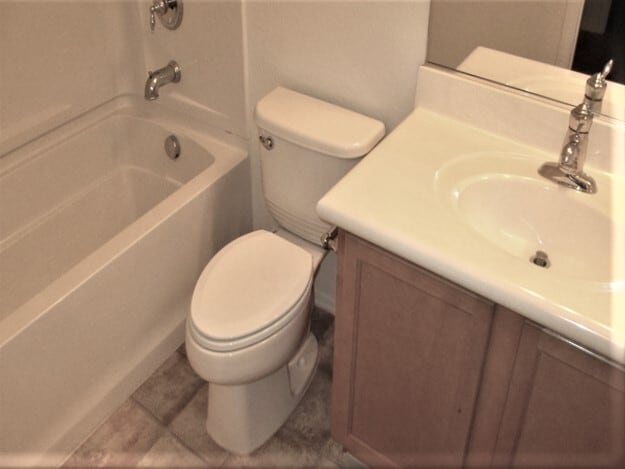 Building Photo - 18203 W Townley Ave