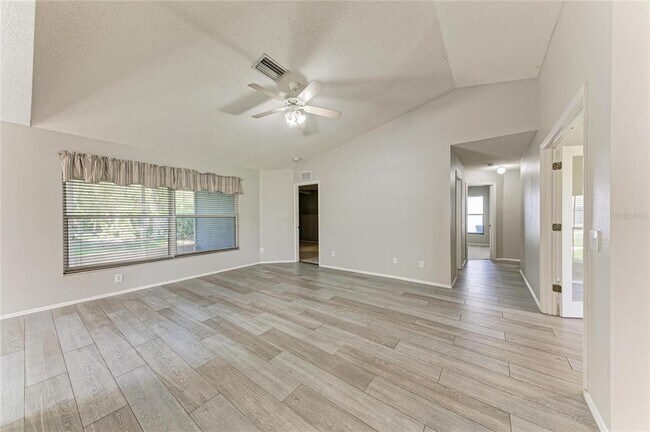 Building Photo - 11855 Dunster Ln