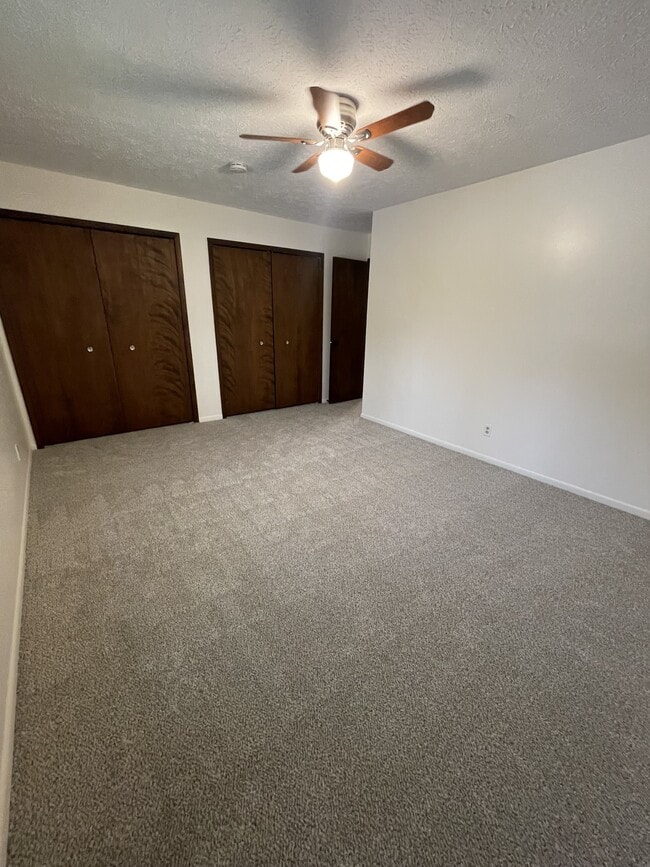 Building Photo - 2177 Woodleaf Ct