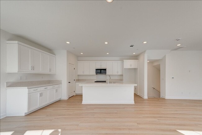 Building Photo - 1202 Mountain Laurel Rd