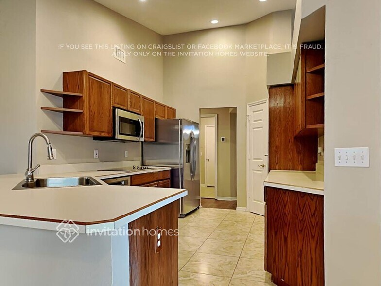 Building Photo - 4618 Daventry Pl