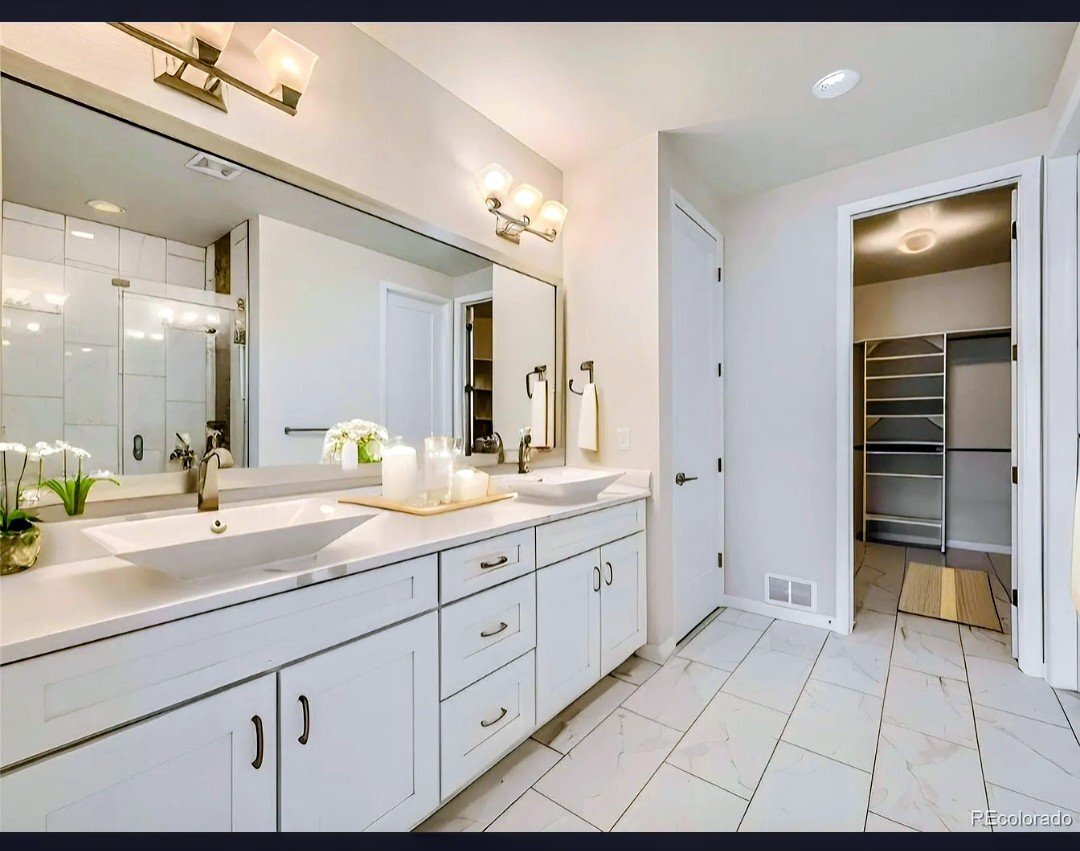 Building Photo - 5784 S Fultondale Ct