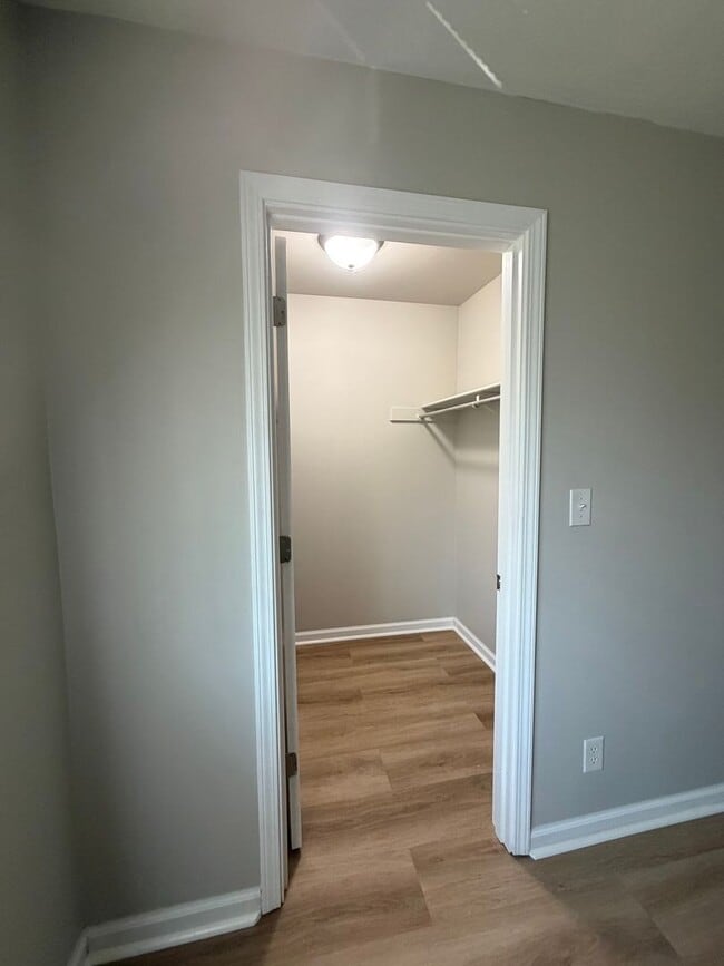 Building Photo - 8929 Brigadier Dr