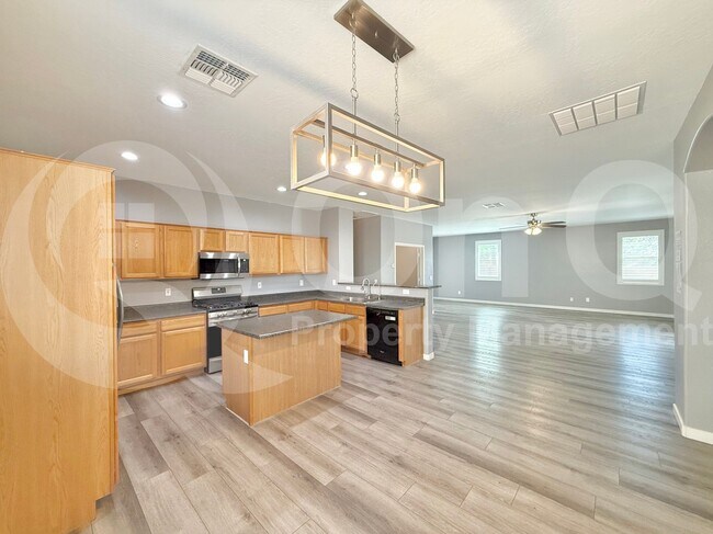 Building Photo - 3148 E Merlot St