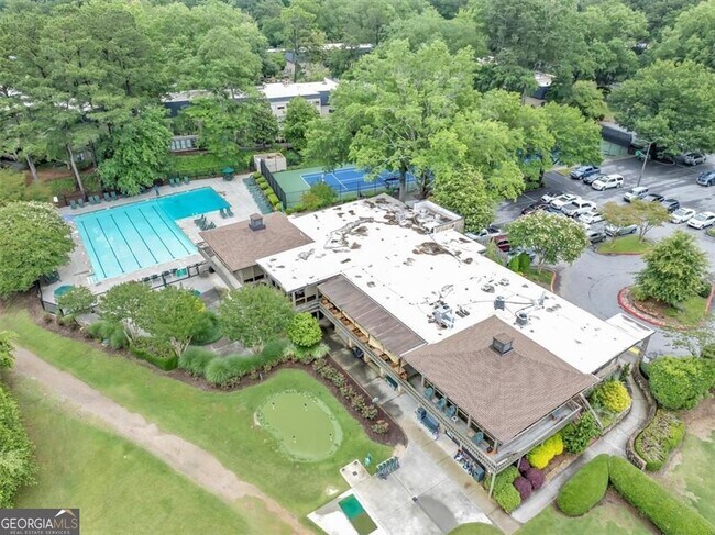 Building Photo - 12 Vista Square NW