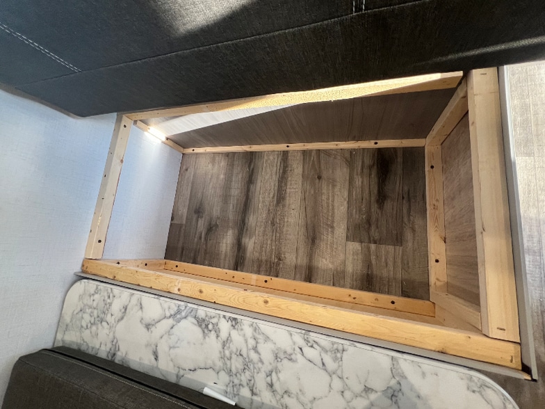 Building Photo - 1 undisclosed