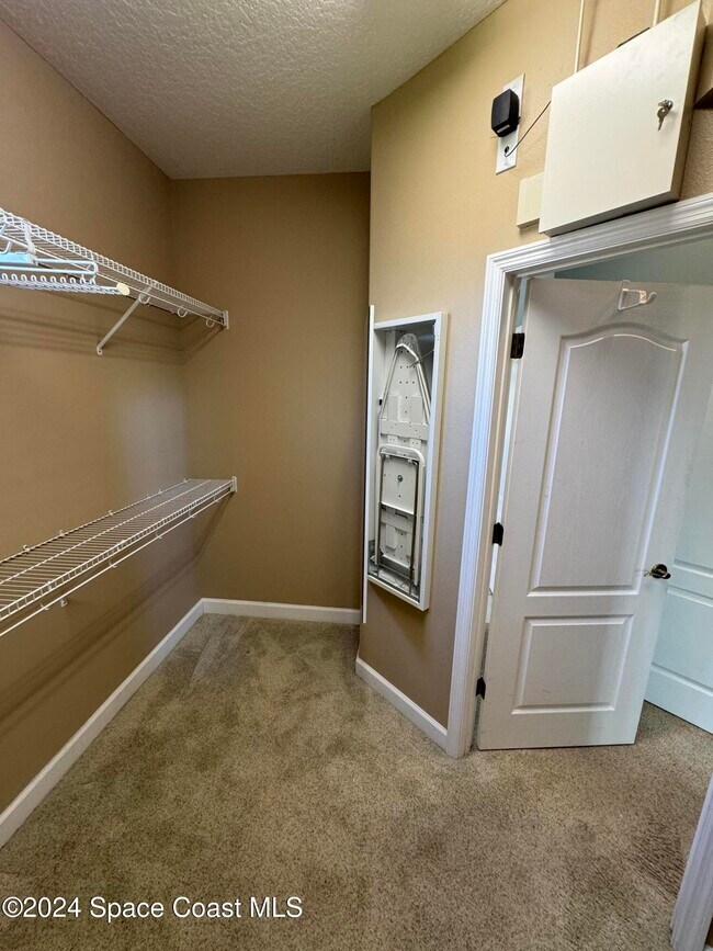 Building Photo - 1507 Auburn Lakes Dr