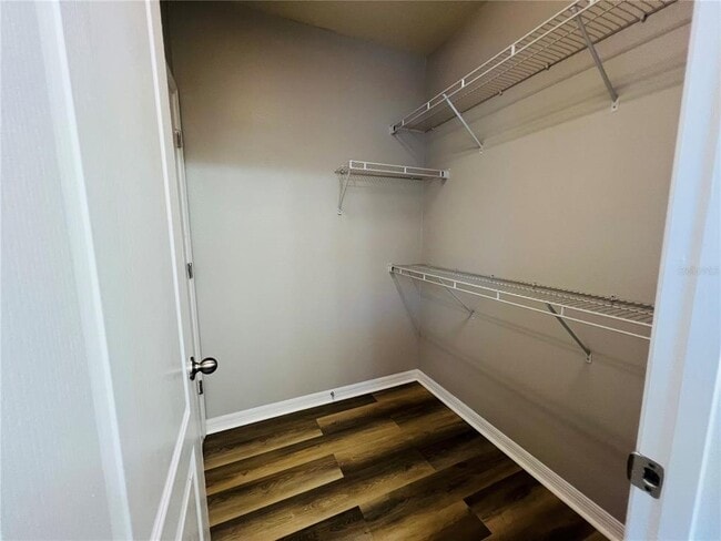 Building Photo - 6562 S Goldenrod Rd