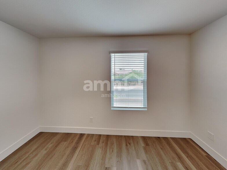 Building Photo - 8134 Winterfell Peak Ave