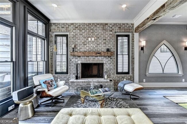 Building Photo - 2555 Brook Run