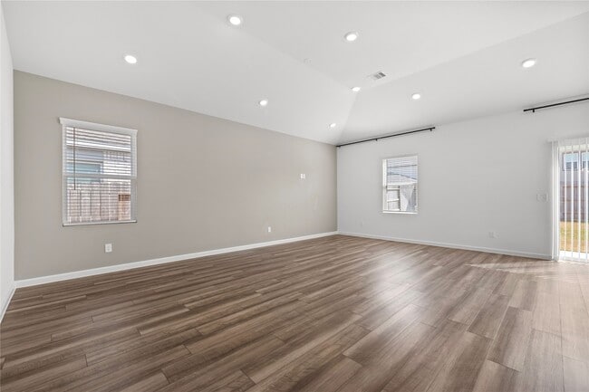 Building Photo - 27219 Leeward Jetty Dr