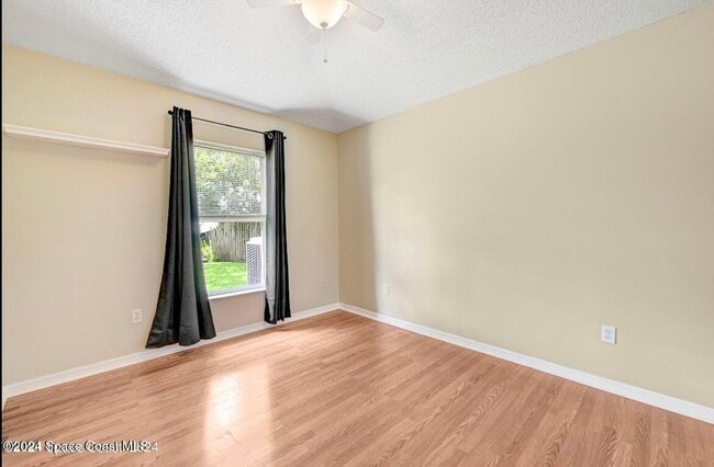 Building Photo - 2711 Stratford Pointe Dr