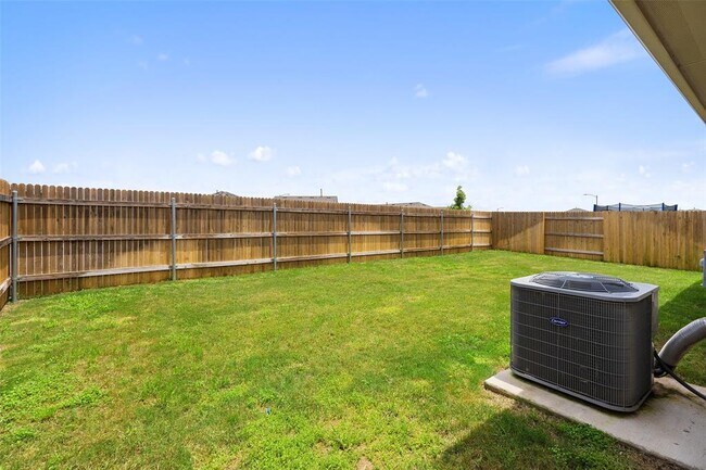 Building Photo - 610 Roaring Fork Ln