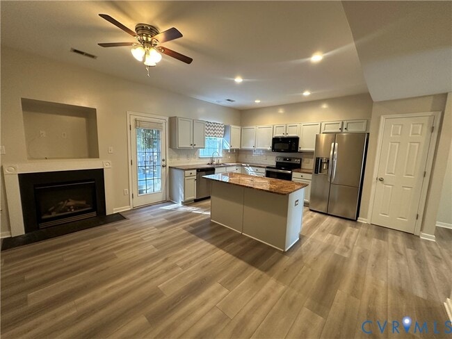 Building Photo - 2411 Valleymeade Pl