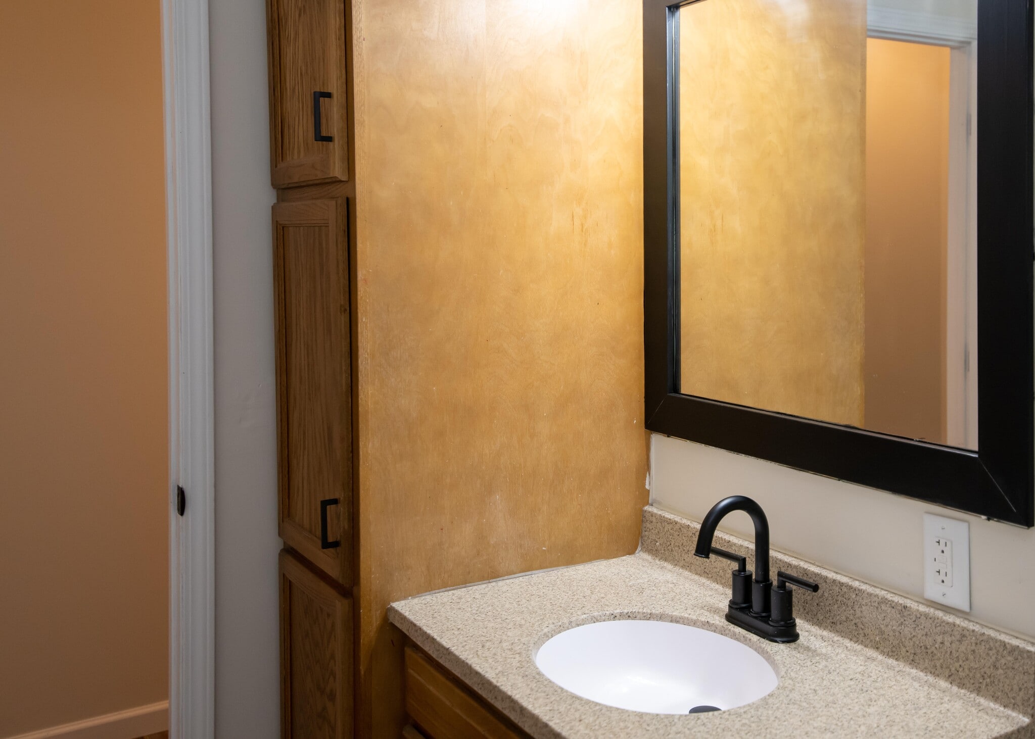 Building Photo - 106 Pierre Pl