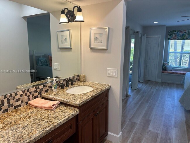 Building Photo - 4161 S US Hwy 1