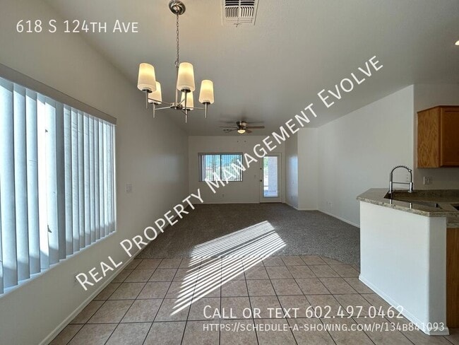 Building Photo - 618 S 124th Ave
