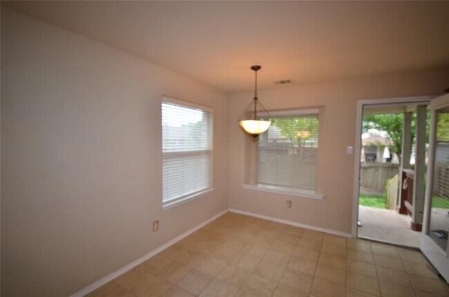 Building Photo - 2309 Jesse Owens Dr